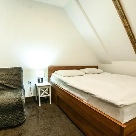 Guest house Suncani Vrhovi 3*