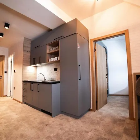 Suncani Vrhovi 3* Копаоник