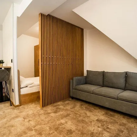 Guest house Suncani Vrhovi 3*