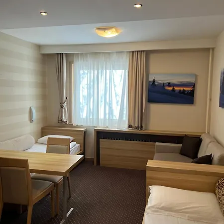 Suncani Vrhovi Guest house Kopaonik