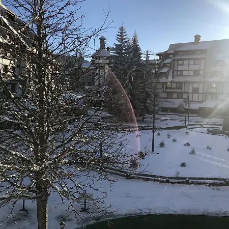 Suncani Vrhovi Копаоник